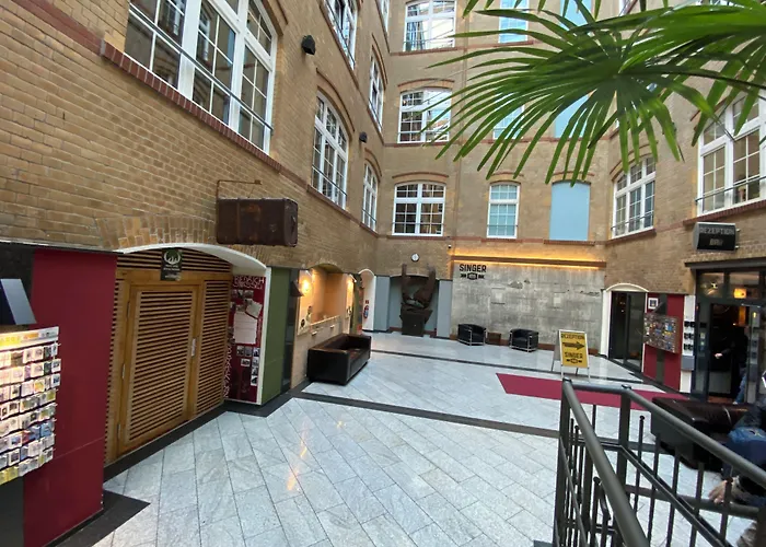 Singer109 Hostel, Hotel & Apartment Berlin